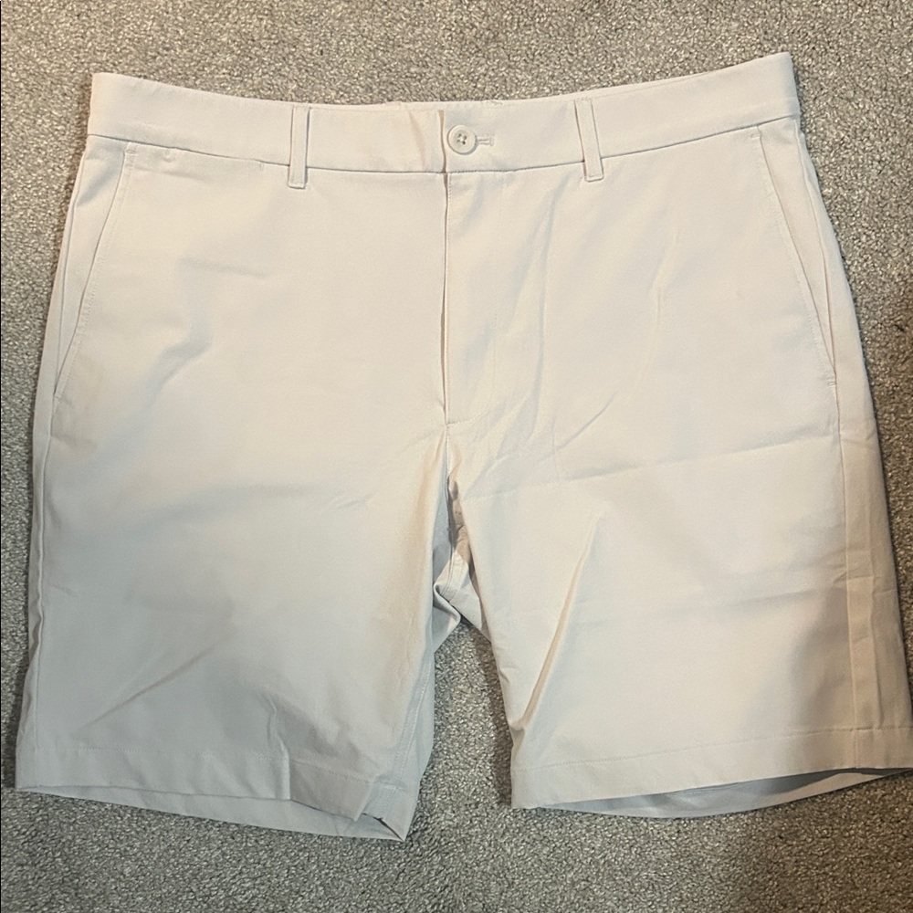 Holderness and Bourne - the Harwood short - 36 - stone